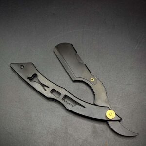 Black metallic razor