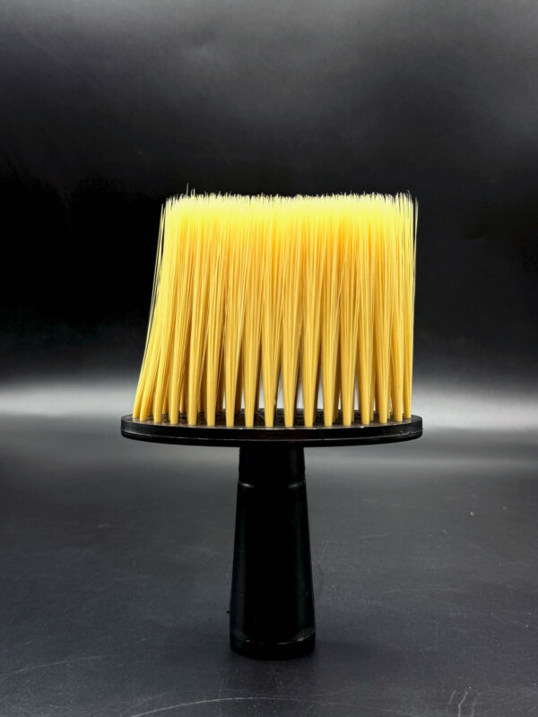 Brown Neck Brush