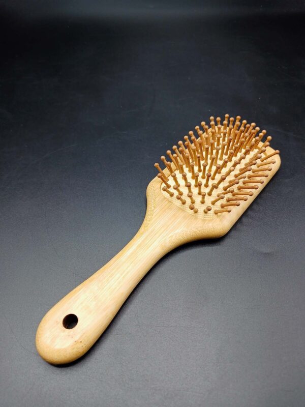 Cecilia bamboo massage brush