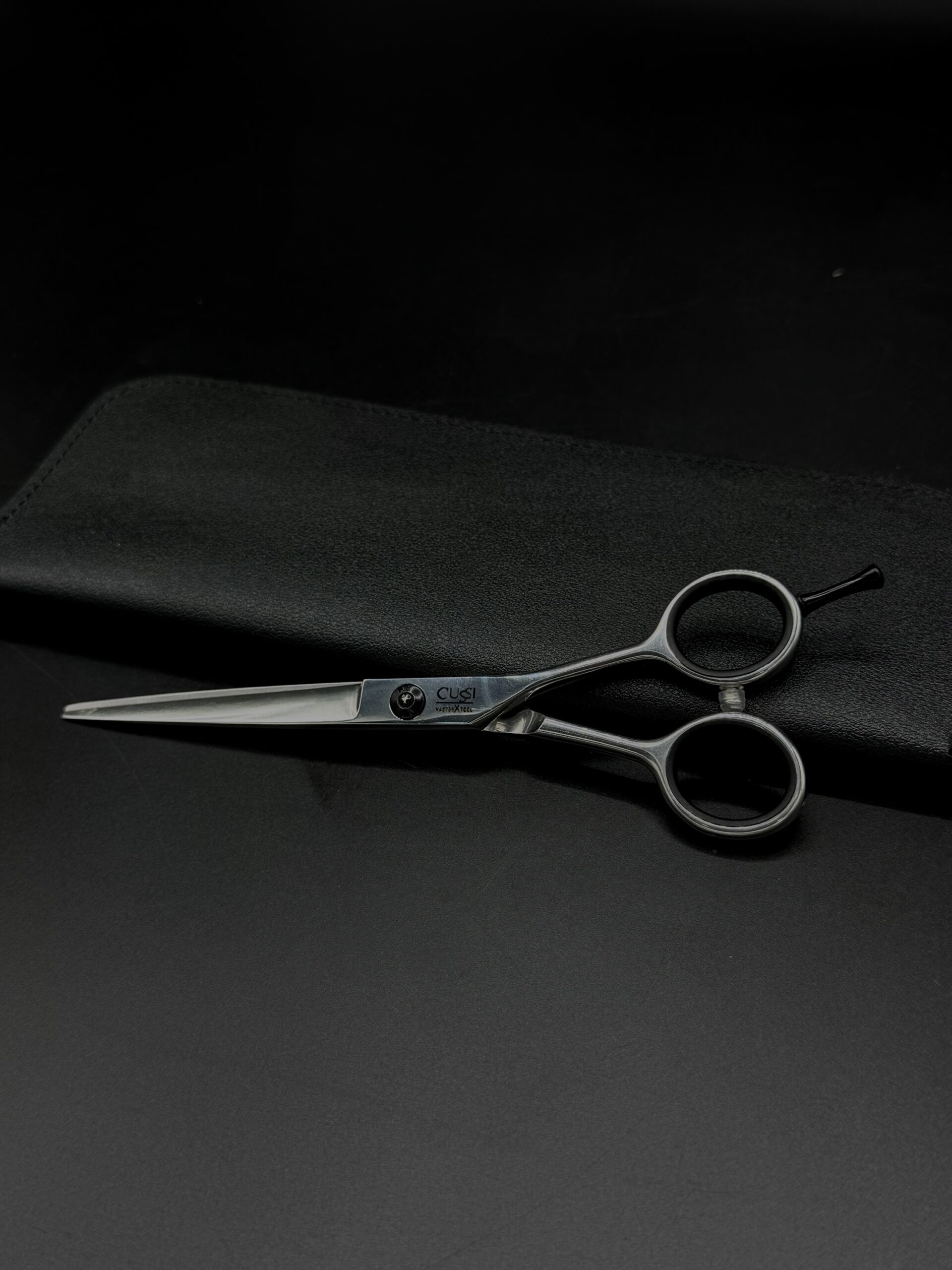 CUSSI Multi Handed Scissor - Image 1
