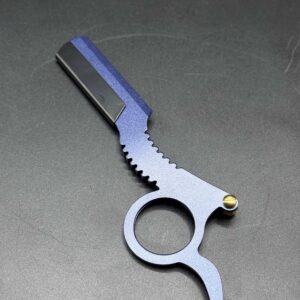 Mini metallic razor