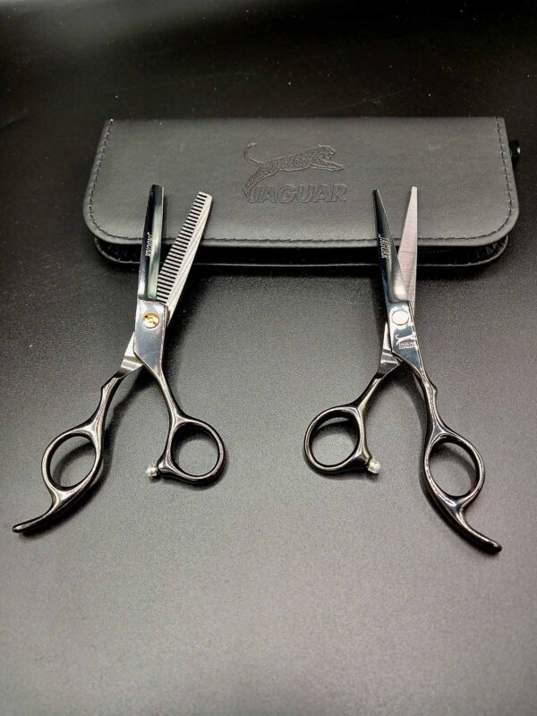 Jaguar Scissors Set in black