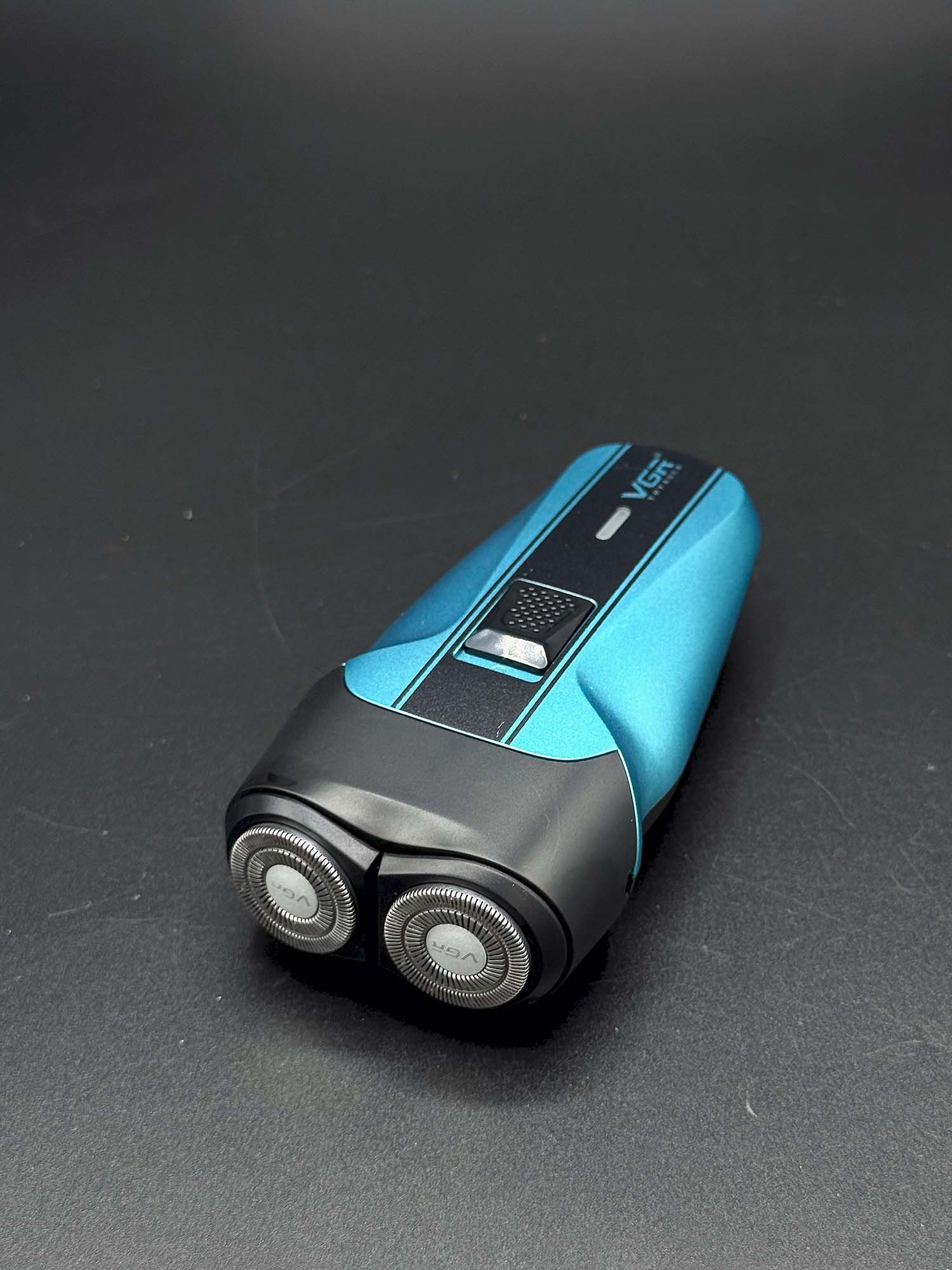VGR V-324 Rechargeable Men's Shaver - Image 1