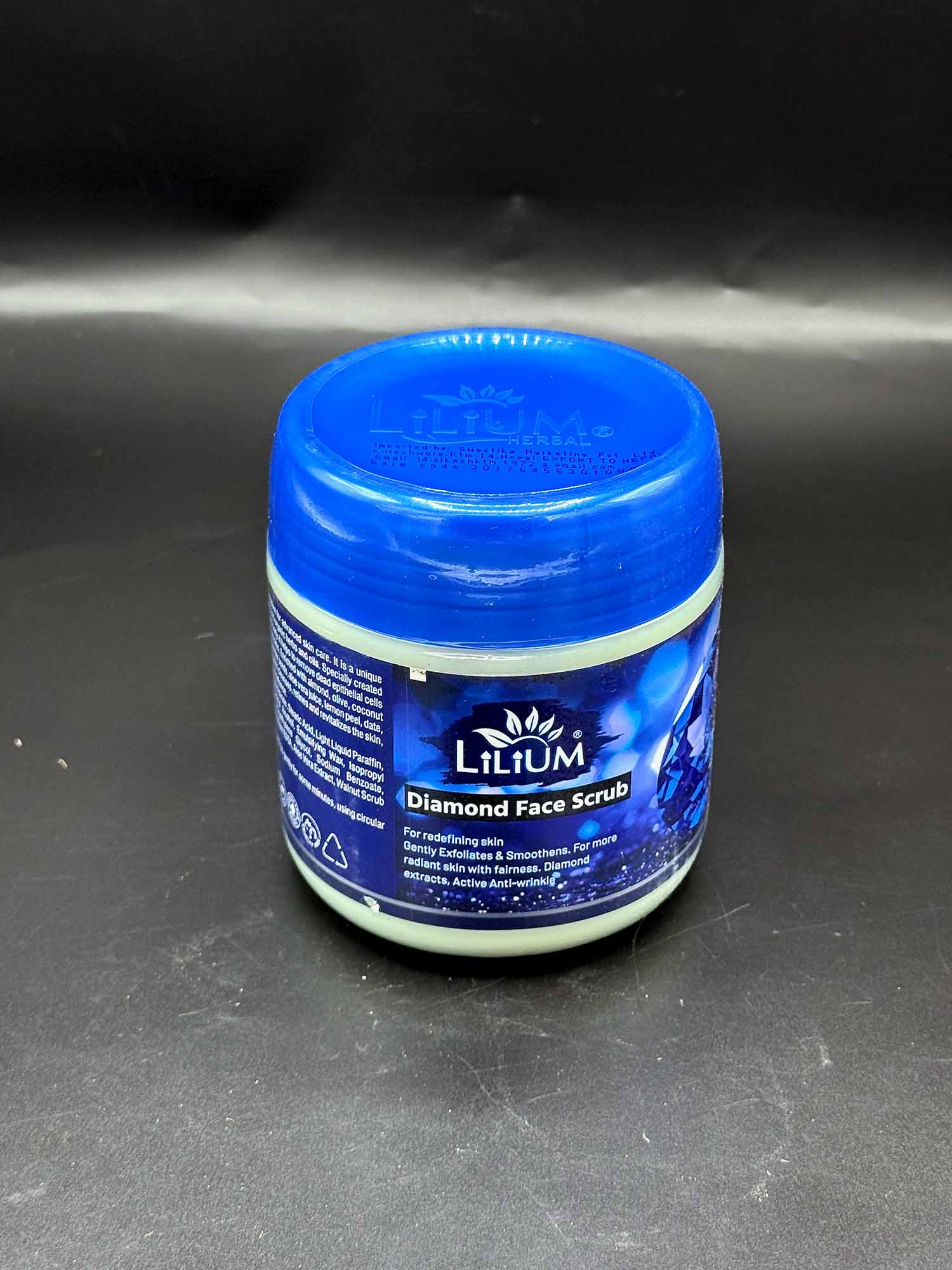 Lilium Professional Face Scrub (500g / 900g) - Image 3